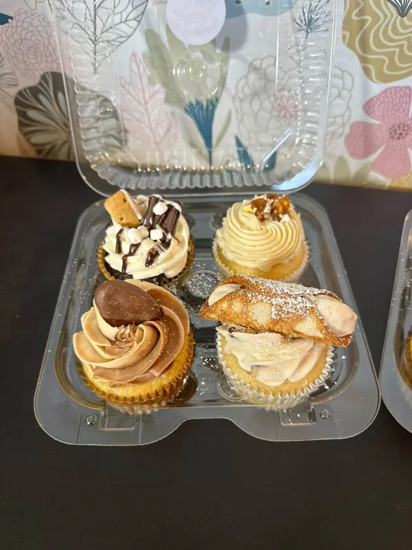 Boujie Baker cupcakes in a 4-pack