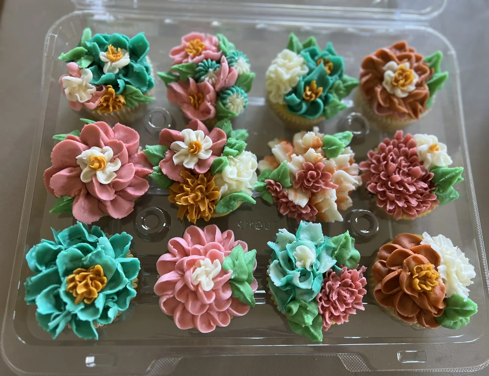 Flower cupcakes